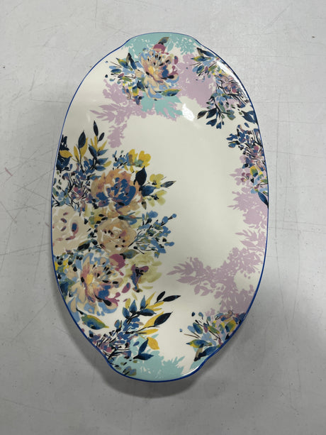 Assorted Large Table Top Plates: 85% Off Original Retail (G51784)