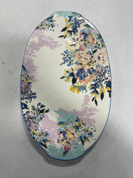 Assorted Large Table Top Plates: 85% Off Original Retail (G58148)