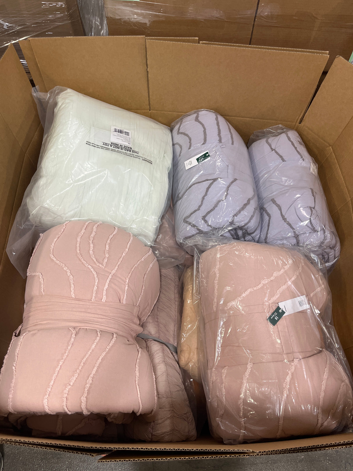 Assorted Comforters: 92% Off Original Retail (G59748)