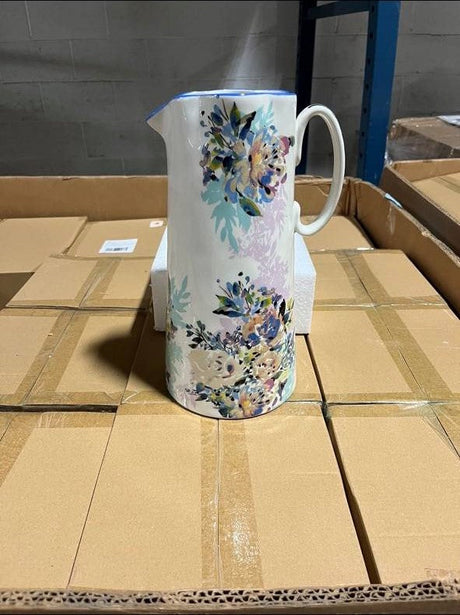 Large Vases: 85% Off Original Retail (G49935)